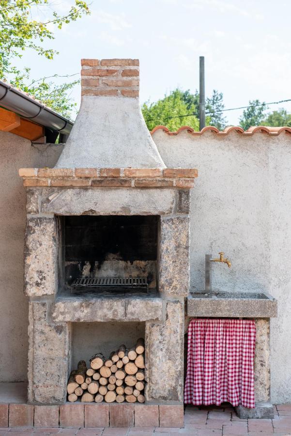 Villa Kuca Za Odmor Jurdani Exterior foto