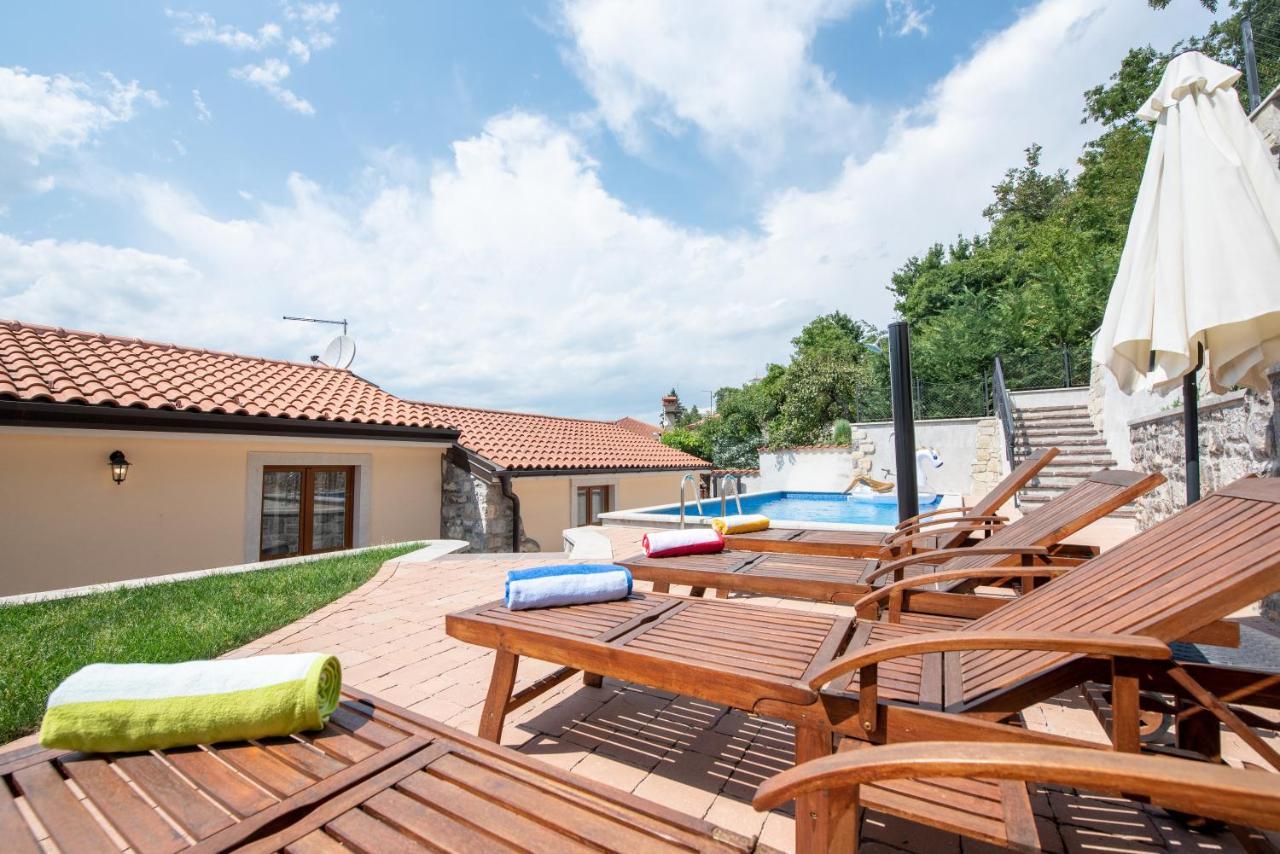 Villa Kuca Za Odmor Jurdani Exterior foto