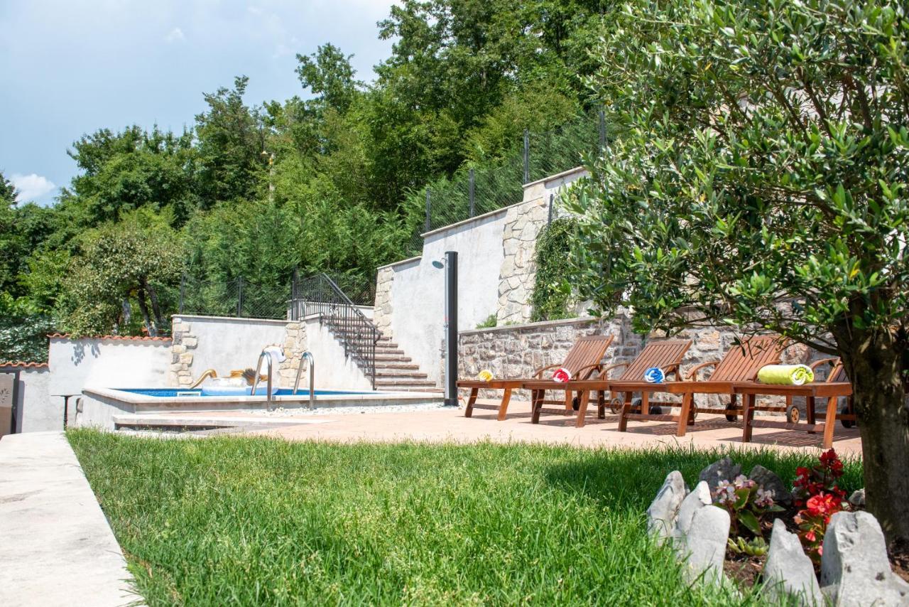Villa Kuca Za Odmor Jurdani Exterior foto